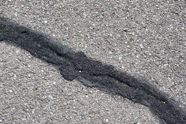Driveway Crack Sealing in Green Valley