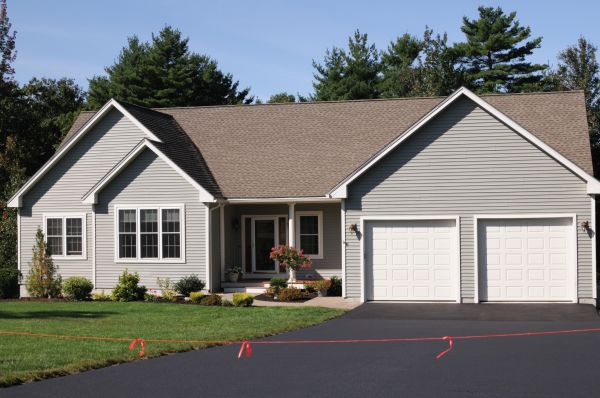 Residential Driveway Sealcoating in Green Valley