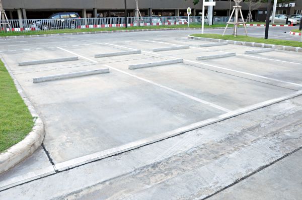 Parking Lot Resurfacing in Green Valley