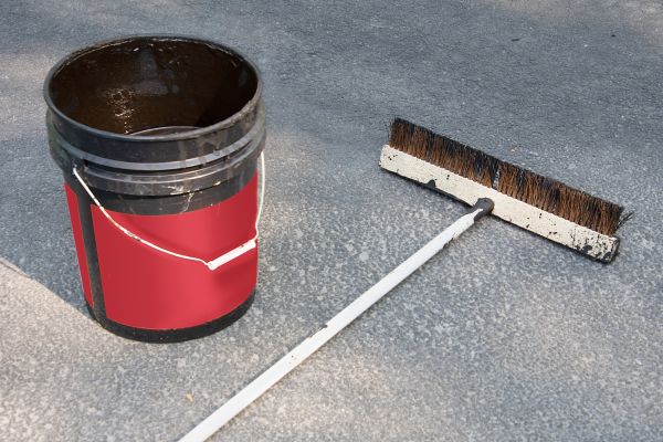 Tar Driveway Sealing in Green Valley